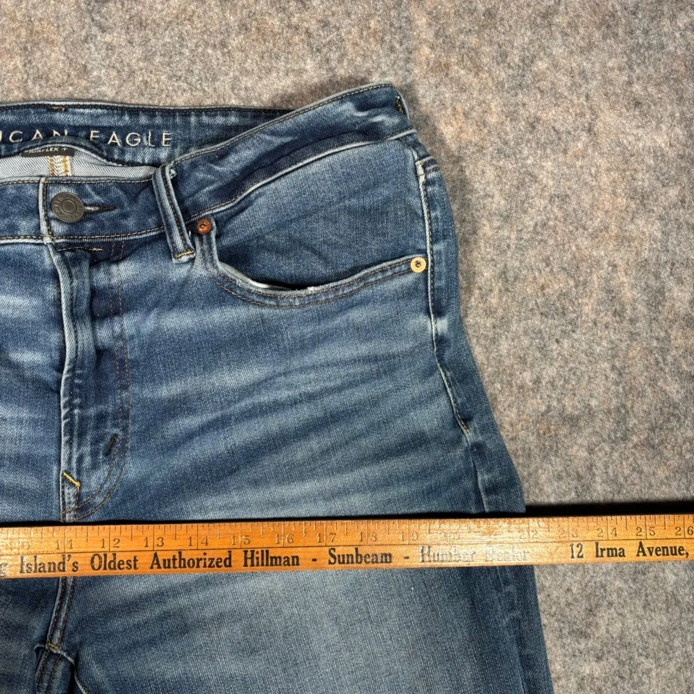 American Eagle Airflex+ Slim Jeans Mens 34x32 (35x31) Medium Blue Faded Whiskers